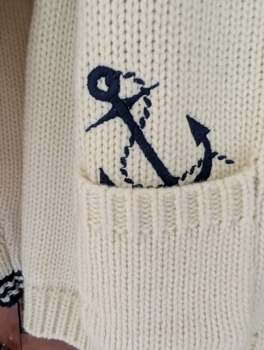 Classic Sailing Medium Weight Sweater - Picture 6 of 8